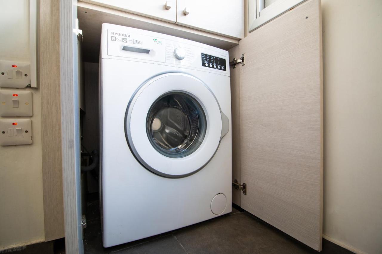2-Bedroom Appartment In Center Nikosia Bagian luar foto